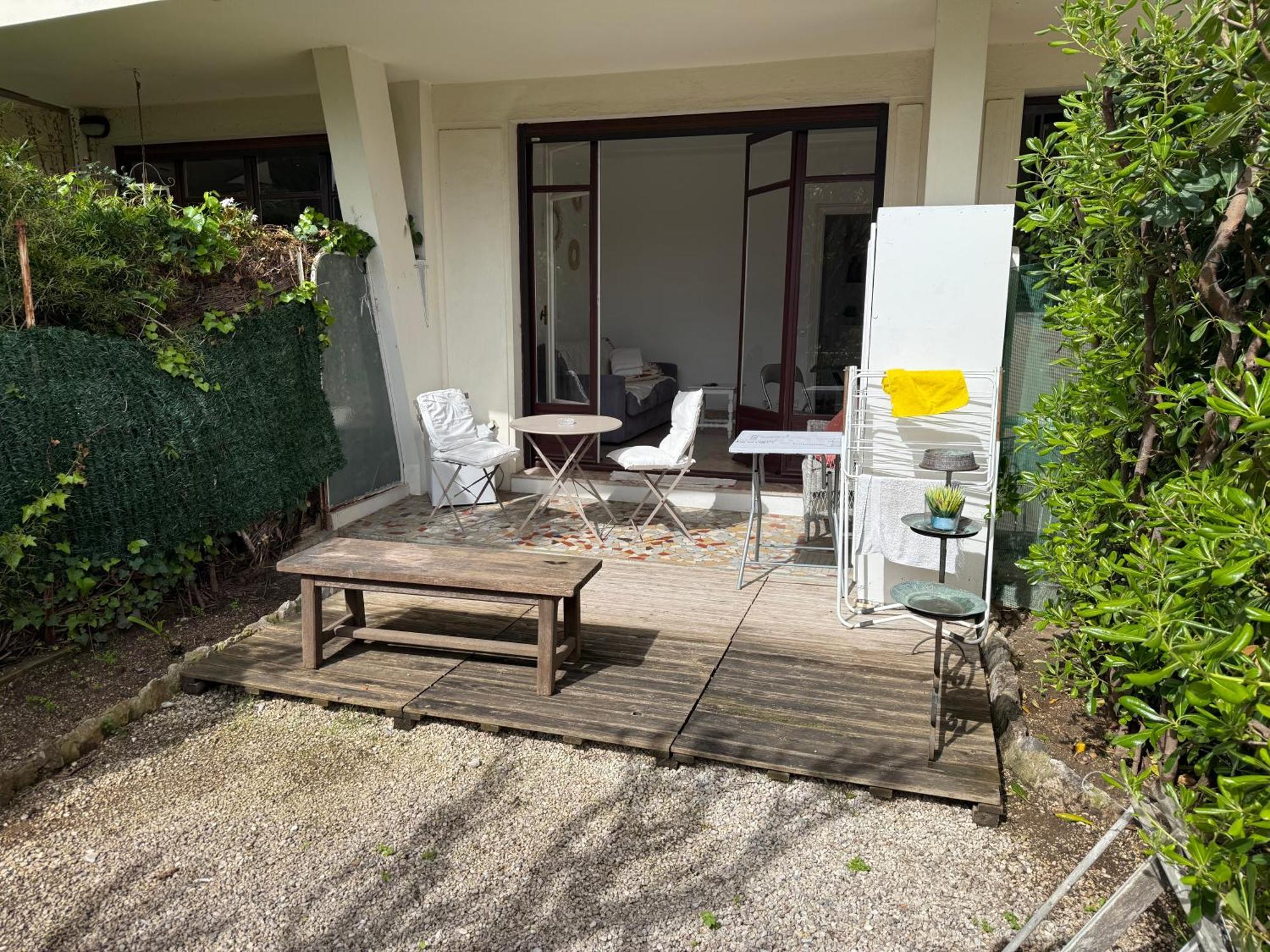 Studio Calme A Deux Pas De La Mer Avec Jardin Et Parking Prive Beaulieu-sur-Mer Exterior foto